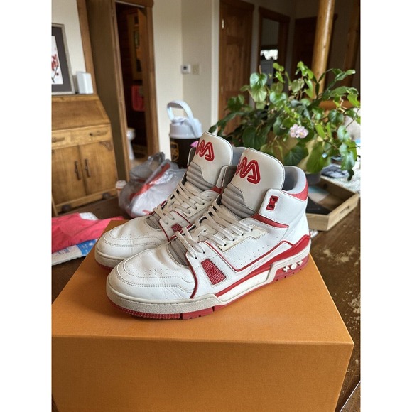 Louis Vuitton LV TRAINER SNEAKER MID TOP W/BOX Men’s UK size 8 Red White RARE! - Picture 1 of 12